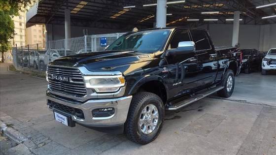 RAM 3500 6.7 I6 TURBO DIESEL LARAMIE CD 4X4 AUTOMÁTICO